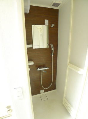【シャワールーム】 | LandSitz新小岩