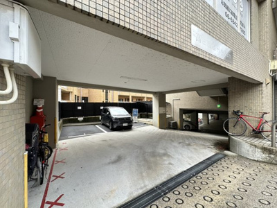 【駐車場】 | STEP.BLDG向丘