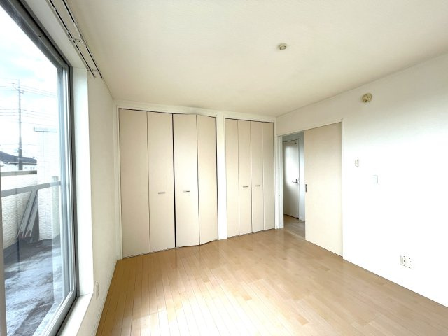 茂原市東郷中古戸建の洋室