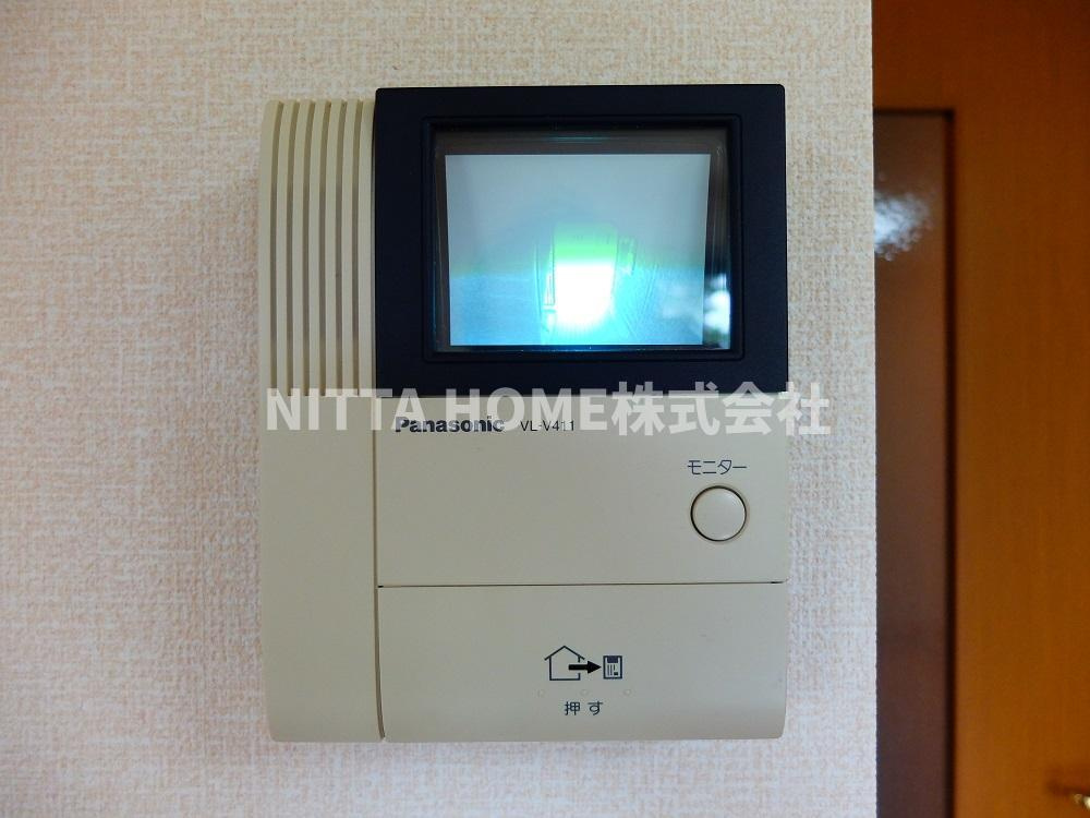 カンパーニュ黒岡 A棟のセキュリティ|モニタ付きインターホンが付いています○