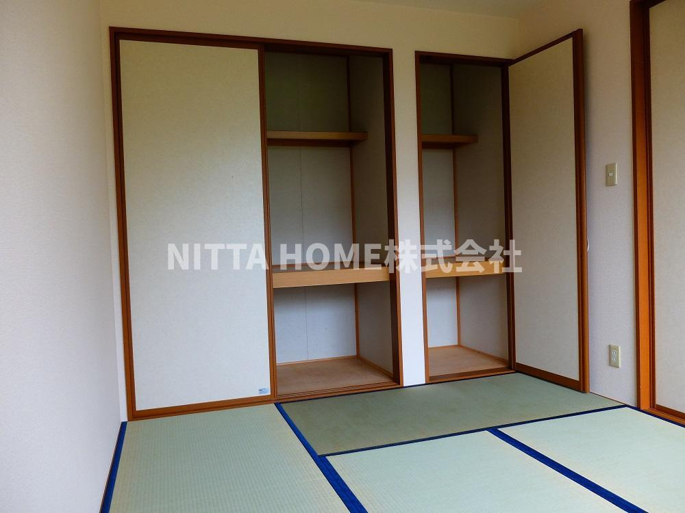 カンパーニュ黒岡 A棟の収納|豊富な収納スペース☆彡