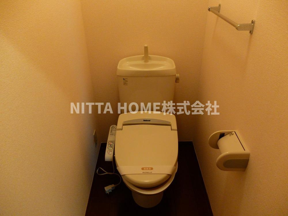 カンパーニュ黒岡 A棟のトイレ|ウォシュレットも付いています！