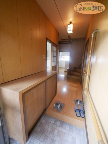 【玄関】 | 加古川市平岡町新在家　中古戸建