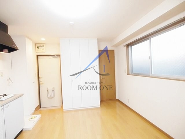 茂木ビルの居間・リビング|洋室のお部屋です。