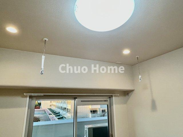 なぎさニュータウン5号棟の内装|室内物干し