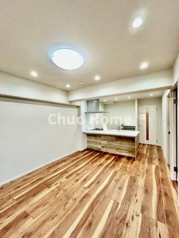 なぎさニュータウン5号棟の居間・リビング|居間リビング