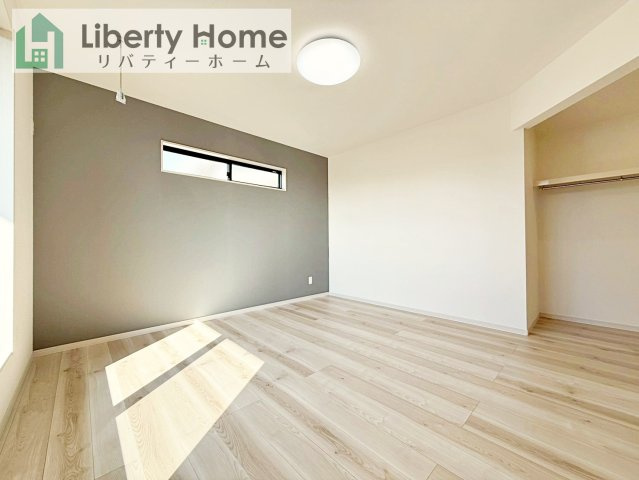 ワイウッドコート土浦市神立町第１期　新築戸建　9号棟の寝室