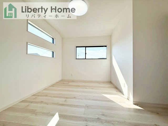 ワイウッドコート土浦市神立町第１期　新築戸建　9号棟の子供部屋