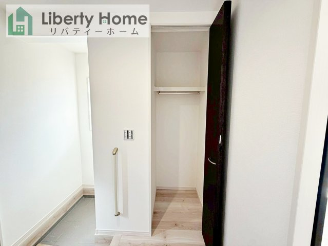 ワイウッドコート土浦市神立町第１期　新築戸建　9号棟の収納