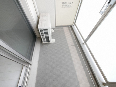 【バルコニー】 | セイル淀屋橋 | 落ち着いた時間を過ごせるバルコニーです