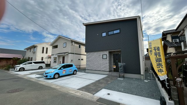 久留米市江戸屋敷2丁目の駐車場