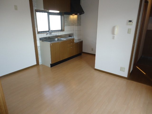 ロイヤルハイツ藤田の居間・リビング|リビング