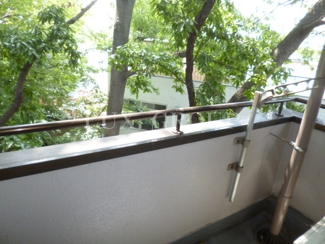 【バルコニー】 | ロイヤルヒルズ