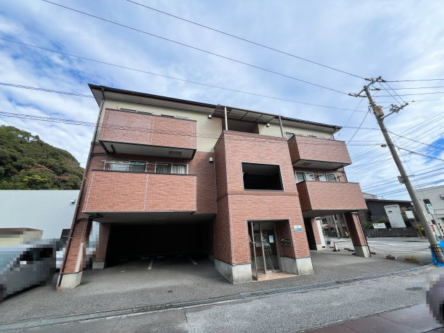 ヒルズビレッジ