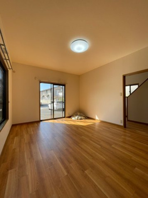 【居間・リビング】 | 内中原町Ｆ貸家