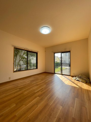 【居間・リビング】 | 内中原町Ｆ貸家