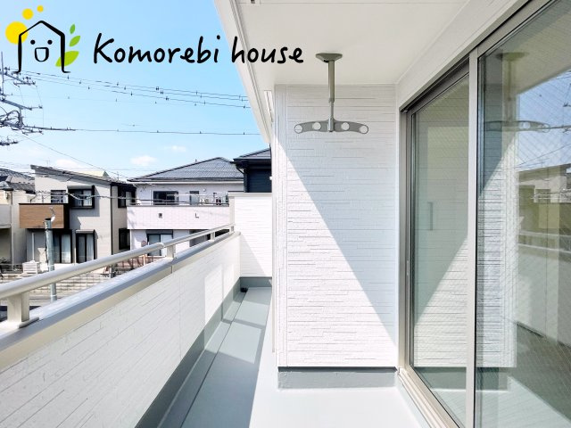 さいたま市西区佐知川　第２　新築一戸建て　リーブルガーデン　02のバルコニー|落ち着いた時間を過ごせるバルコニーです