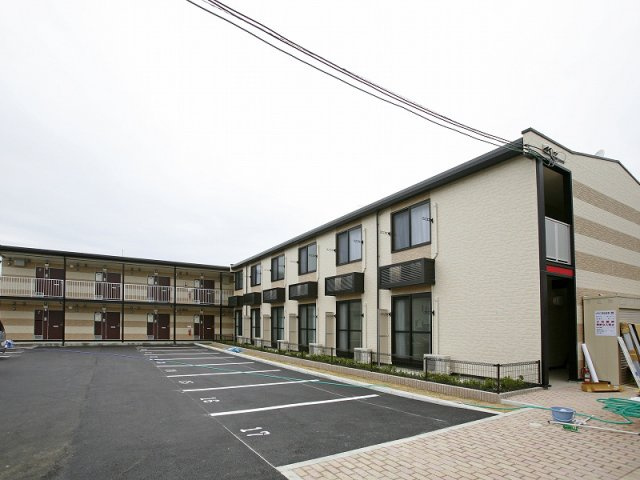 加古川市別府町別府のアパートの外観