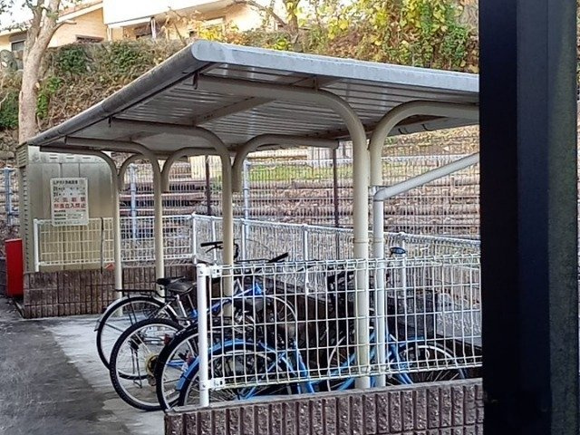 神戸市北区山田町下谷上字芝山のアパートのその他