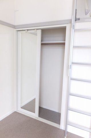 レオパレス１９９９の収納