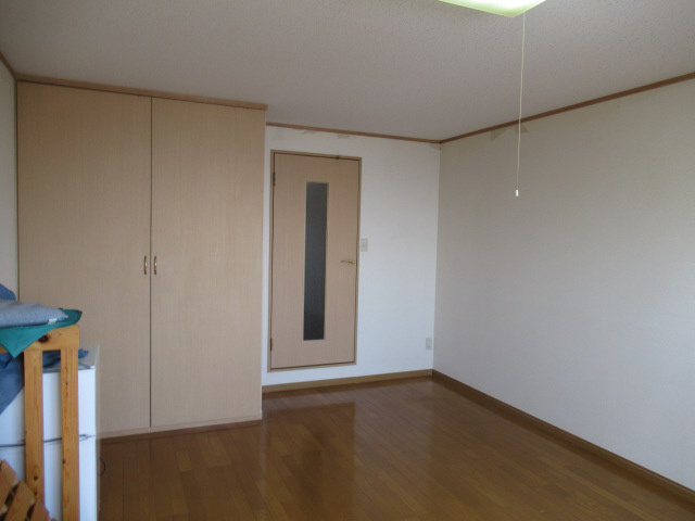 レオパレス源の寝室