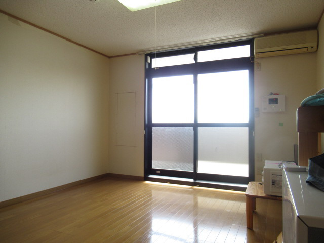 レオパレス源の子供部屋