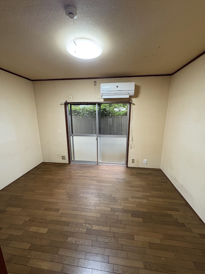 日発貫井南町コーポの洋室