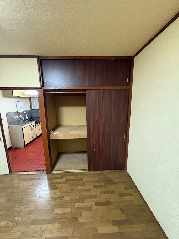 日発貫井南町コーポの収納