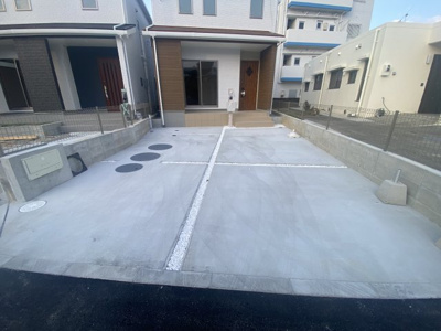 【駐車場】 | 読谷村長浜（全2棟）ラストB号棟 | B号棟　駐車3台可♪