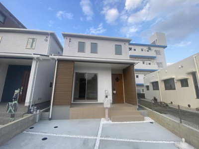 【外観】 | 読谷村長浜（全2棟）ラストB号棟 | B号棟　駐車3台可♪