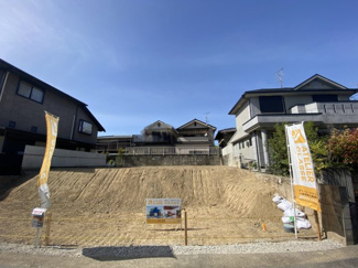 【前面道路含む現地写真】 | 城陽市寺田市ノ久保　2区画　B号地　売土地　建築条件付き | B号地
