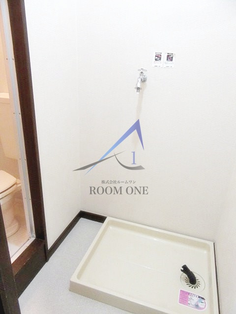 グランデタカギの設備|洗濯機置き場です。