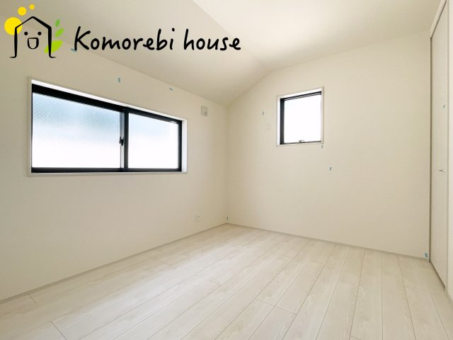 さいたま市西区佐知川　第２　新築一戸建て　リーブルガーデン　03の洋室|使い勝手のいい洋室です