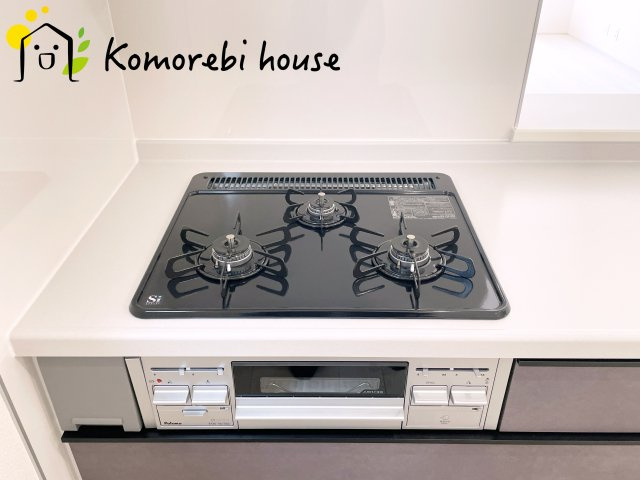 さいたま市西区佐知川　第２　新築一戸建て　リーブルガーデン　03のキッチン|きれいなキッチンです