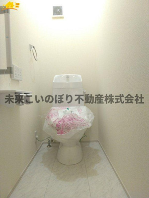 【トイレ】 | Livele Fine加須市南大桑2号棟 | 白を基調とした清潔感のある空間です◎お好みのアレンジでオリジナルの空間に仕上げましょう♪