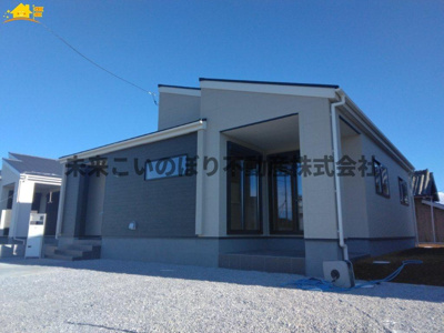 【外観】 | Livele Fine加須市南大桑2号棟 | 幅広いお客様から好評いただいているシックな外観です