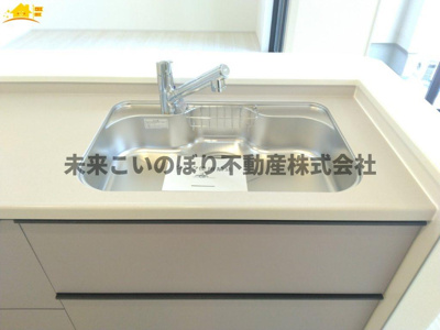 【設備】 | Livele Fine加須市南大桑2号棟 | ビルトイン浄水器付きです。大切な家族にはいい水を飲んでもらいたいですね。