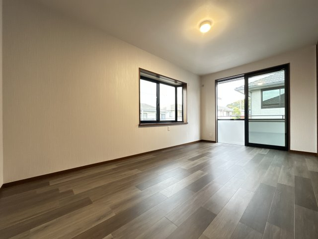 神戸市西区桜が丘東町6丁目戸建の洋室