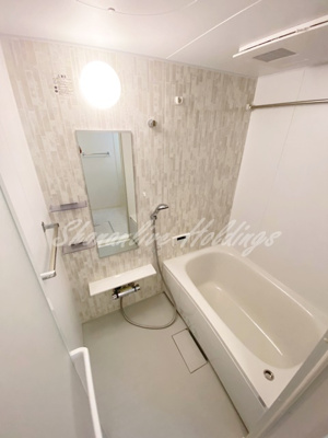 【浴室】 | ALLES | 広々バスは浴室乾燥機・追い炊き付き