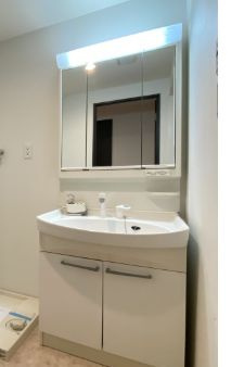 【独立洗面台】 | コウジーコート | 独立洗面台、朝の身支度には欠かせません