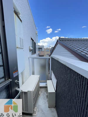 【バルコニー】 | ソリッド春岡