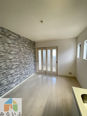 【居間・リビング】 | ソリッド春岡