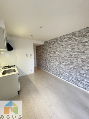 【居間・リビング】 | ソリッド春岡