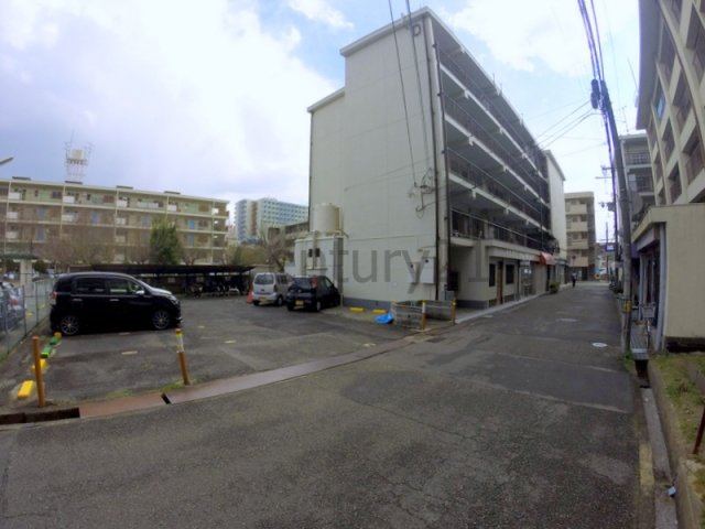 【駐車場】 | 栄町団地Ｄ棟