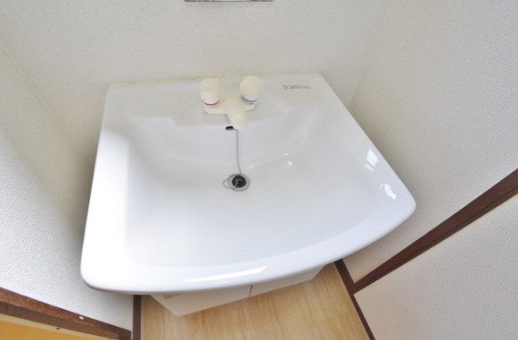 藤井寺市林　一棟収益マンション　セントヒル藤井寺の独立洗面台