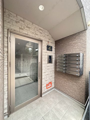 【エントランス】 | ジラフ吹田藤が丘