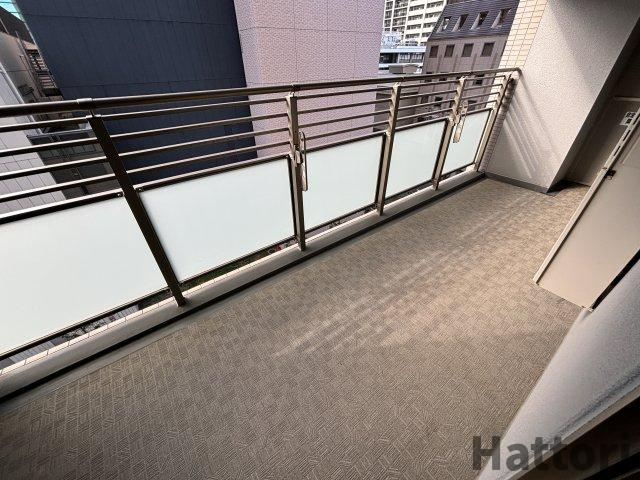 ウエリス・ジオ梅田レジデンスのバルコニー