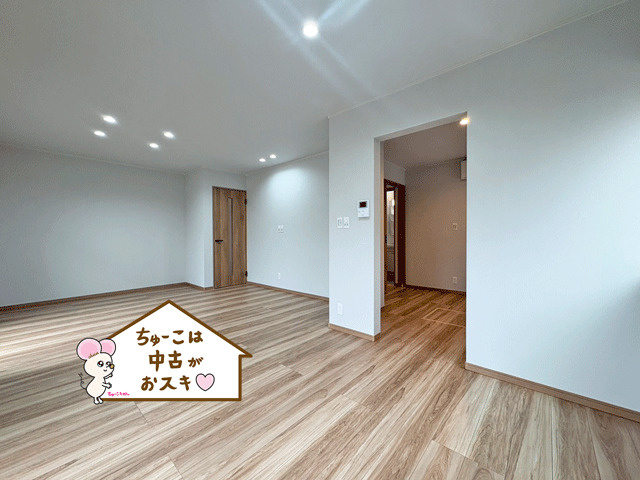 仙台市泉区北中山１丁目の居間・リビング