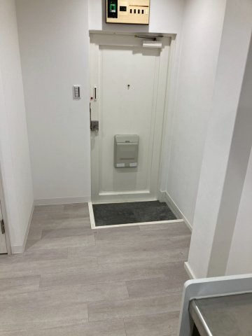 稲葉ビルの居間・リビング