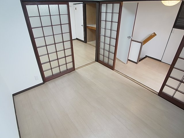 真野町貸家の内装|人気のオールフローリングタイプです